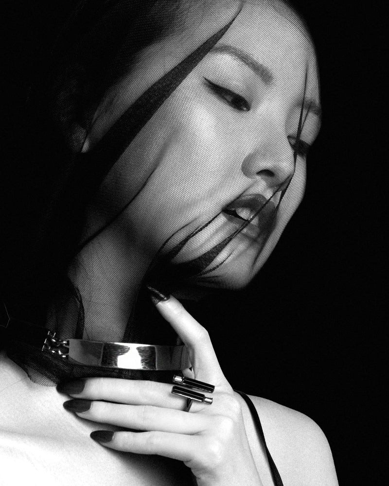 Invidia Black Onyx Column Ring With Baguette-Cut Citrine In 18K White Gold