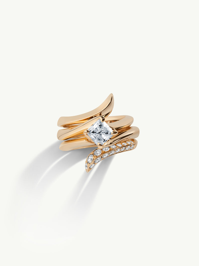 Pythia Twist Pavé Diamond Wedding Ring In 18K Yellow Gold - Image 4